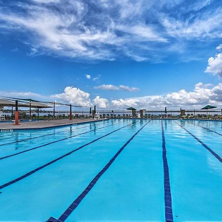 Idyllic Montgomery Condo With Pool And Lake View! Exterior photo